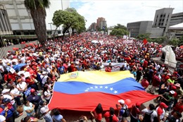 Venezuela vững bước trước những  mối đe dọa mới